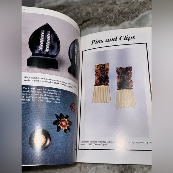 Vintage Collectible Plastic Jewelry Guidebook & Price Guide Books - Picture 6 of 8